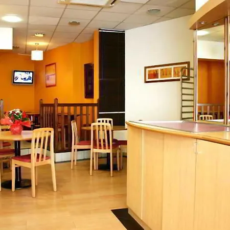 Hotell The Originals Artyster Ferrand