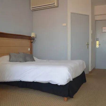 Hotel The Originals Artyster Ferrand 3*