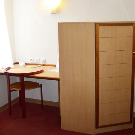 Hotel The Originals Artyster Ferrand Clermont-Ferrand