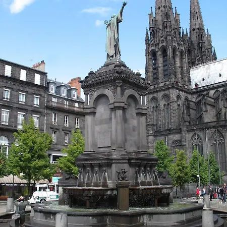 מלון The Originals Artyster Ferrand