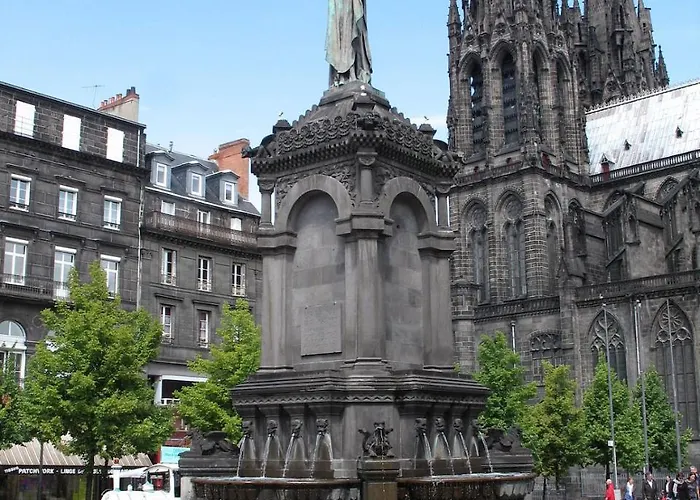 Hotell The Originals Artyster Ferrand